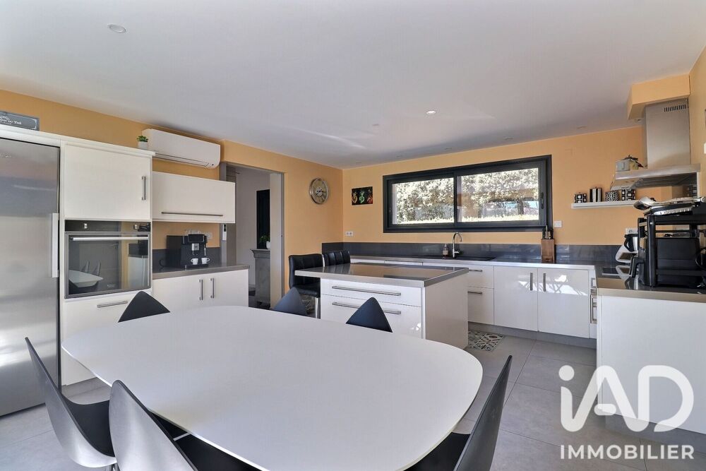 à vendre  Maison Saint-Maximin-la-Sainte-Baume (83470)