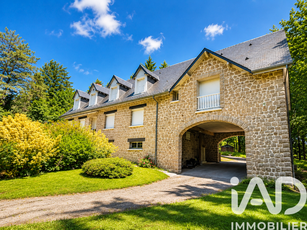 Vente Maison/villa 9 pièces
