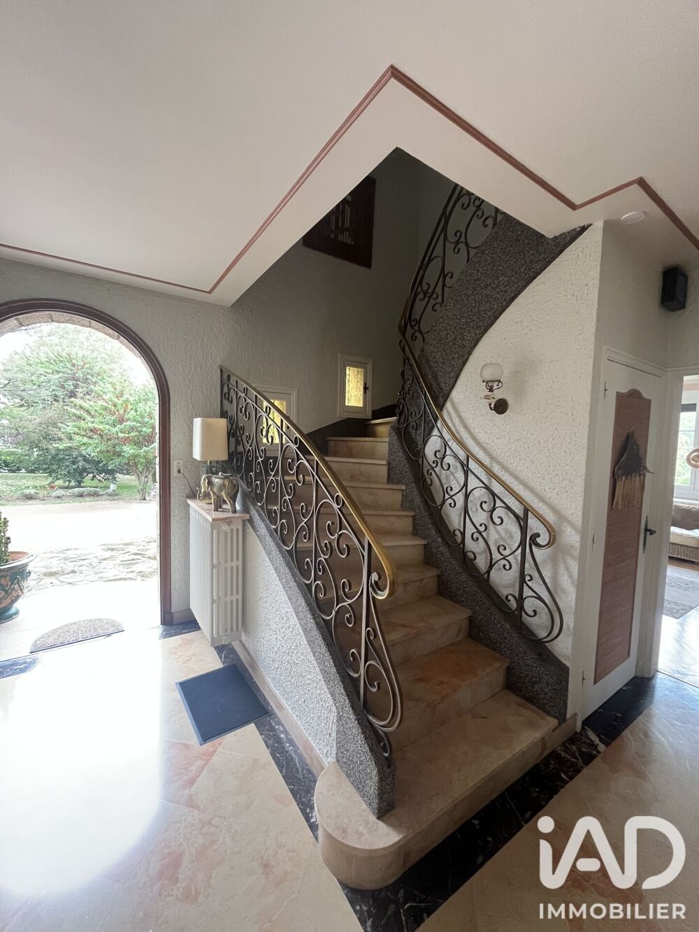 Vente Maison Vente Demeure 7 pièces Aigueperse