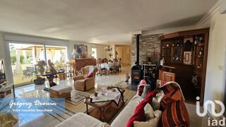  Maison à vendre 10 pièces 233 m²