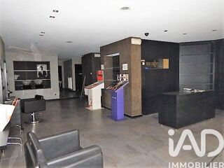  Immeuble à vendre 914 m²
