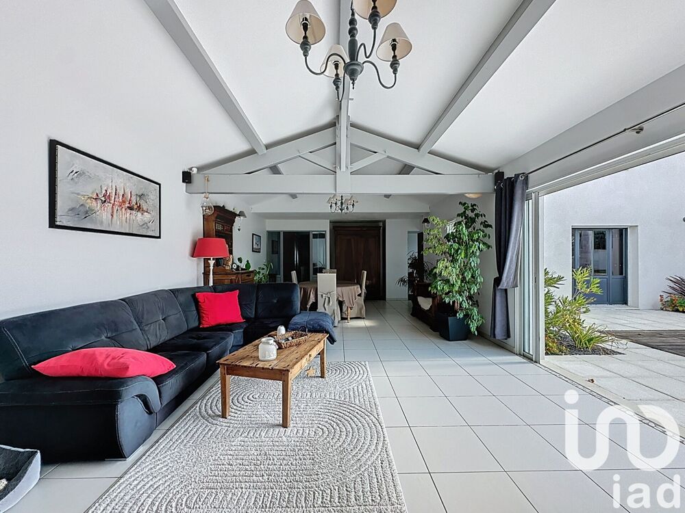 Vente Maison Vente Maison/villa 6 pièces Bourgneuf