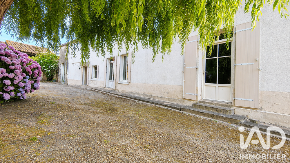 vente Maison - 5 pièce(s) - 114 m² Fontenay-le-Comte (85200)