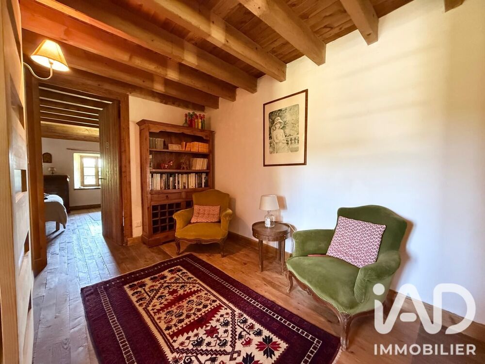à vendre  Maison Saint-Bonnet-le-Château (42380)