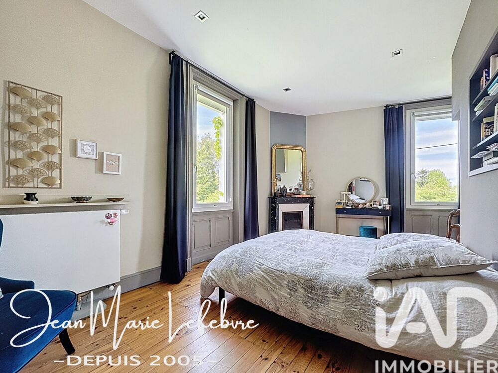 à vendre  Maison Les Roches-de-Condrieu (38370)