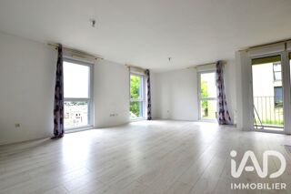  Appartement à louer 3 pièces 67 m²