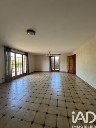  Maison à vendre 10 pièces 214 m²