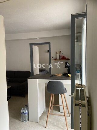  Appartement à louer 2 pièces 31 m²