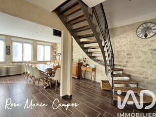 Maison à vendre 11 pièces 242 m²