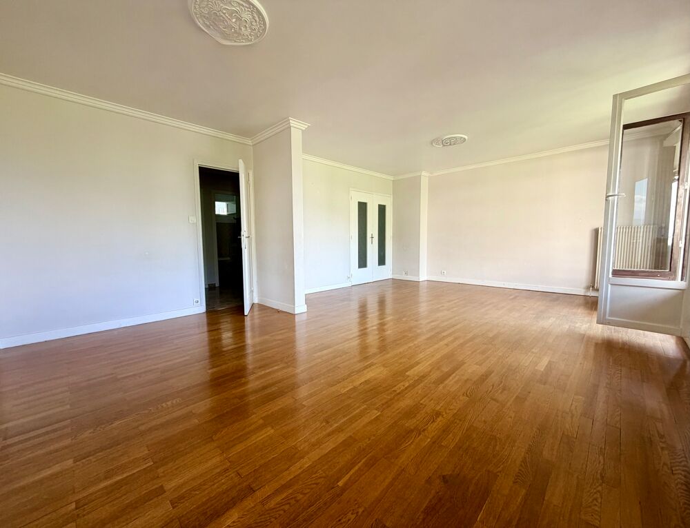 MEYLAN BEL APPARTEMENT TRAVERSANT F4 DONNANT SUR PARC
