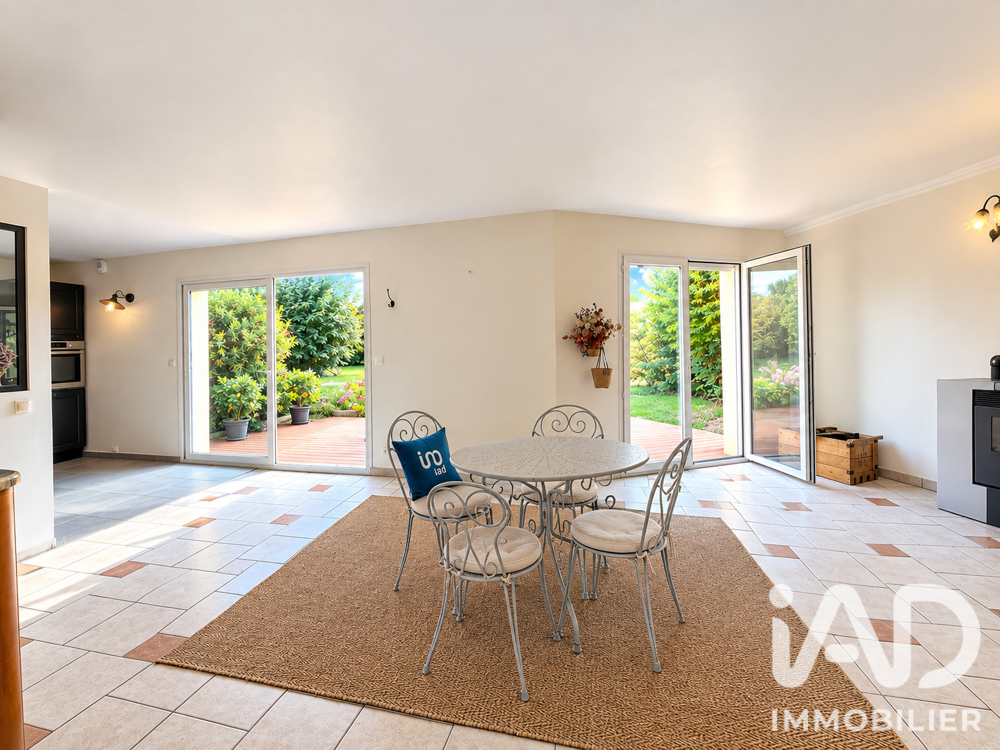 Vente Maison Vente Maison traditionnelle 6 pièces Anctoville-sur-boscq