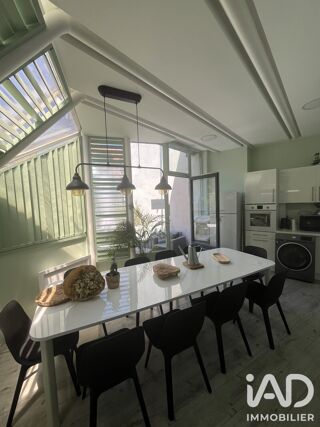  Immeuble à vendre 164 m²