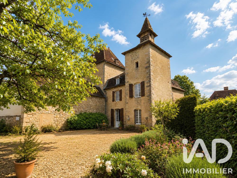 Maison 9 pièces 340 m² · à Cornac · 340 m² · 730 800 €