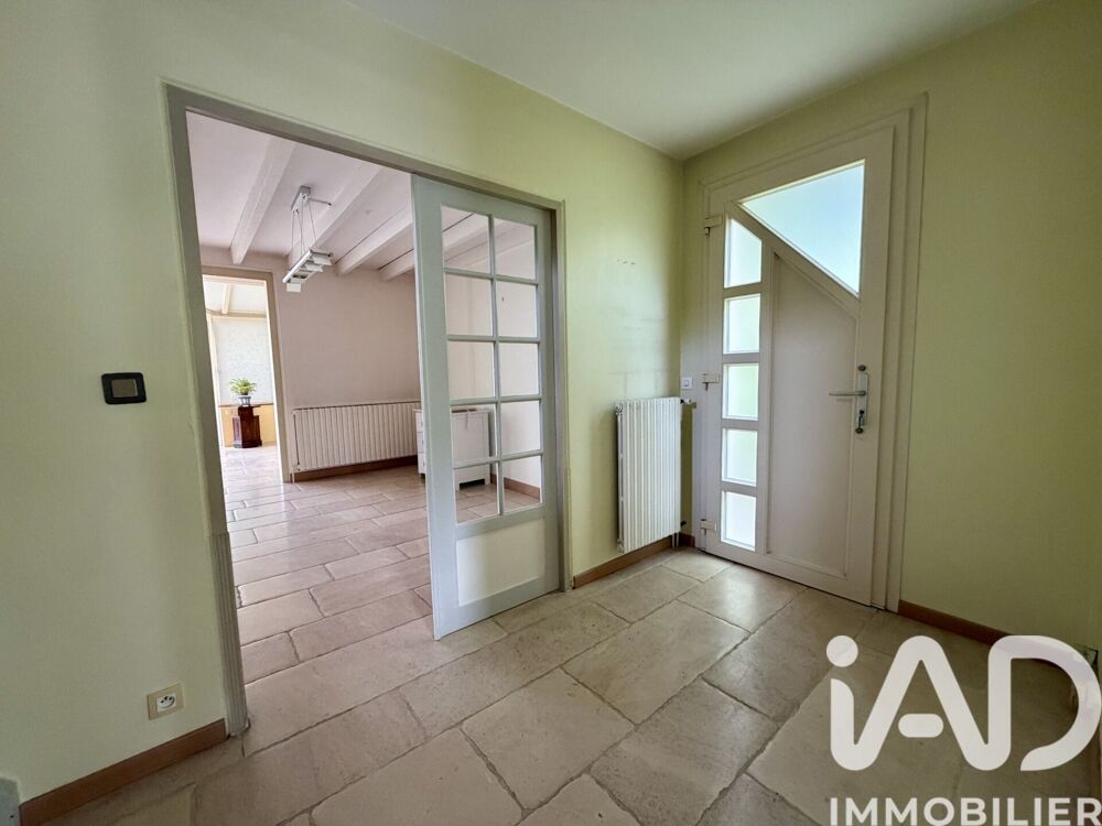 vente Maison - 8 pièce(s) - 214 m² Saint-Benoît (86280)
