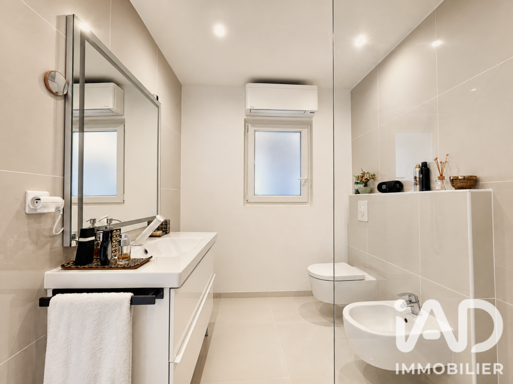 à vendre  Appartement Saint-Raphaël (83700)