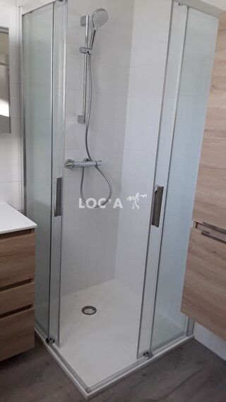  Appartement à louer 2 pièces 60 m²