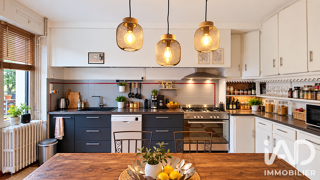  Maison à vendre 10 pièces 325 m²