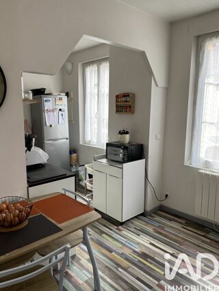  Immeuble � vendre 98 m�