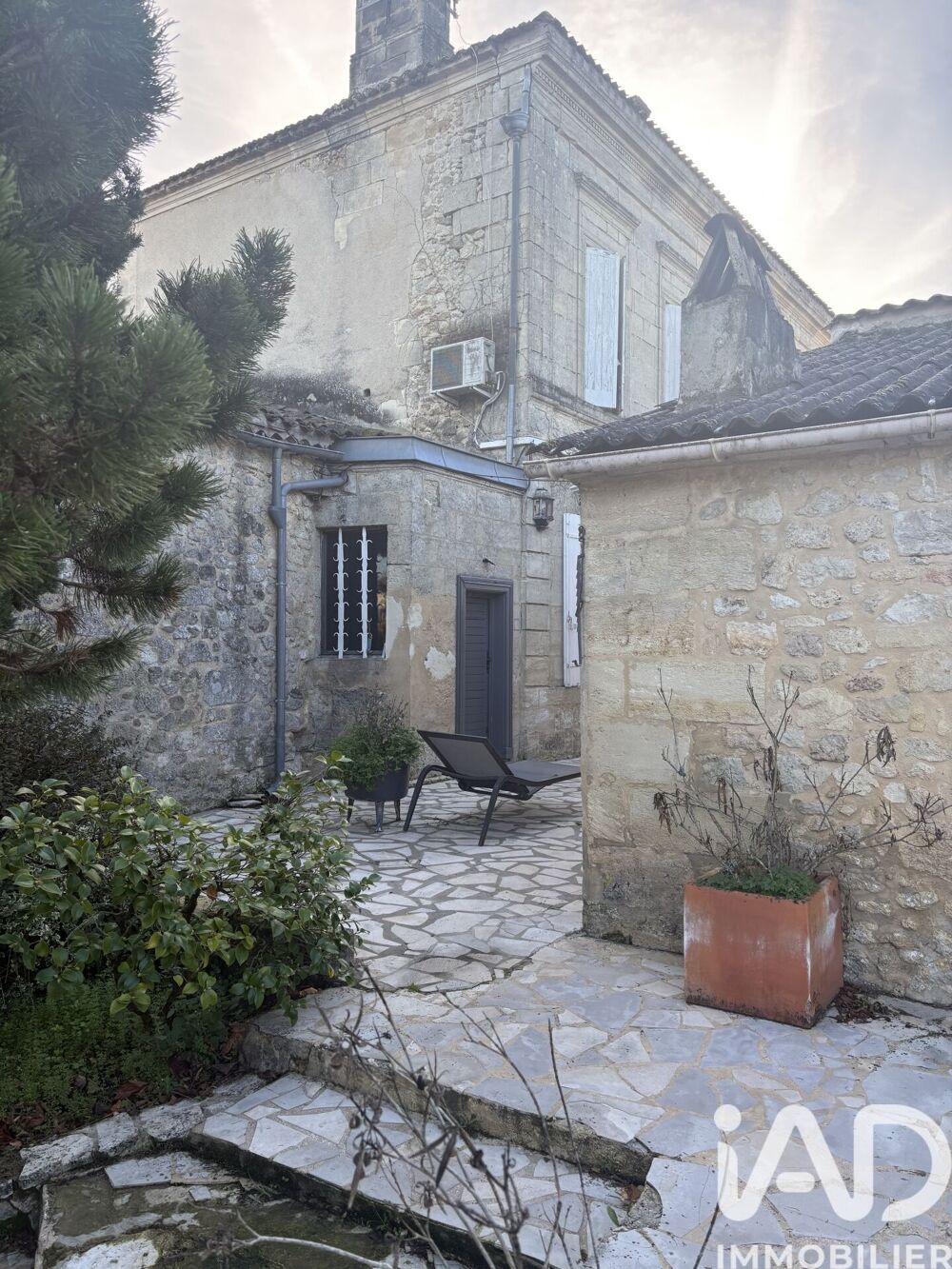 Vente Maison Vente Domaine 12 pièces Francs