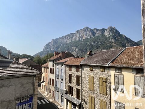   Vente Maison de village 6 pièces Maison - 6 pièce(s) - 150 m²