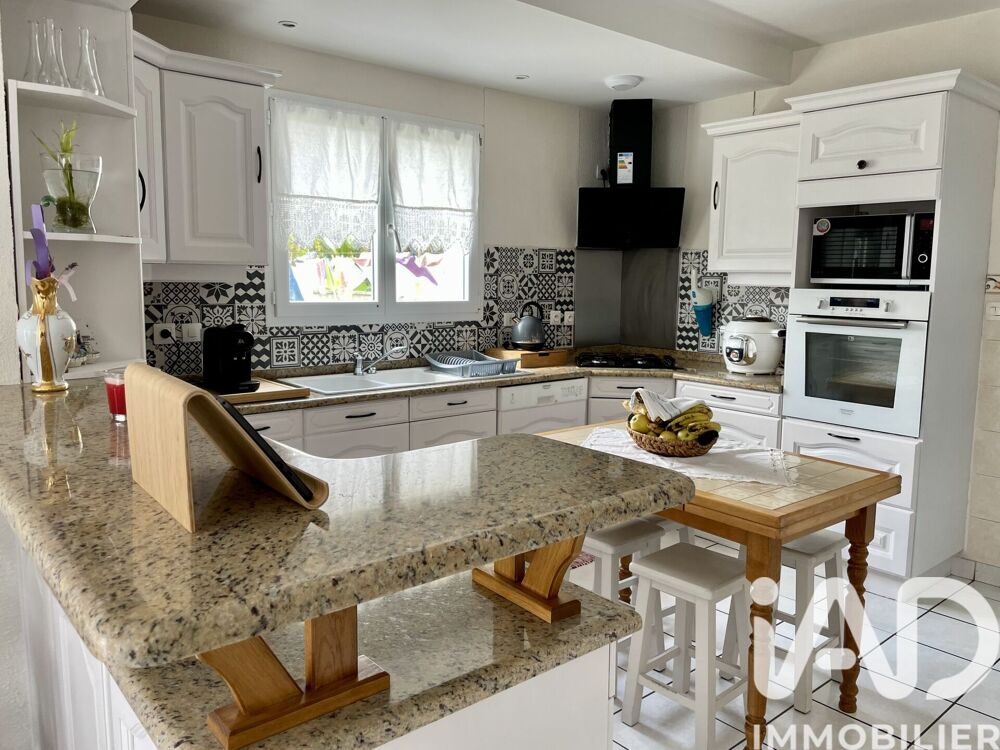Vente Maison Vente Maison/villa 7 pièces Saint-urbain