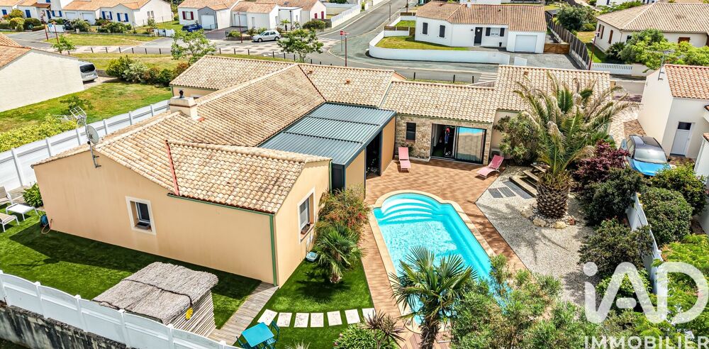 � vendre  Maison Le Fenouiller (85800)