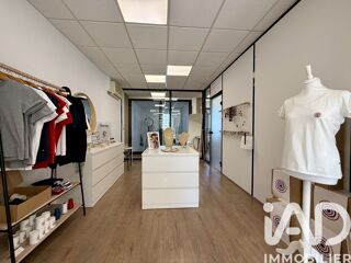  Immeuble à vendre 184 m²