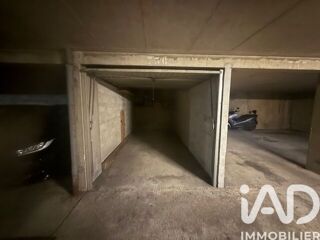  Parking / Garage � vendre 12 m�