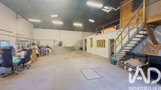  Maison à vendre 10 pièces 325 m²