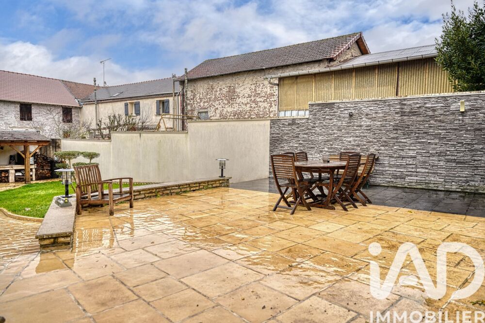 � vendre  Maison �couen (95440)