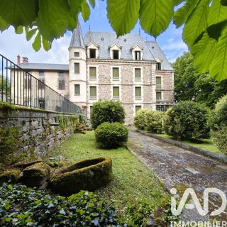  Maison à vendre 15 + pièces 580 m²