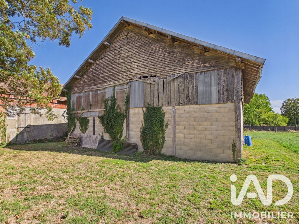 Vente Maison Vente Grange 4 pièces Charmont-sous-barbuise