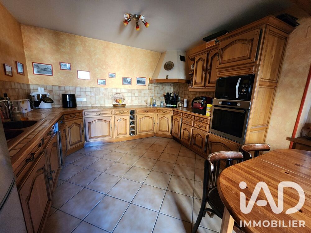 Vente Maison Vente Maison de village 10 pièces Saint-florentin