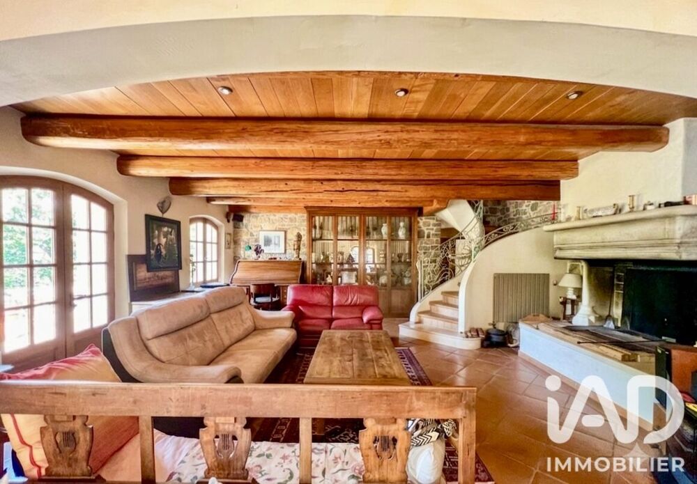 à vendre  Maison Hyères (83400)