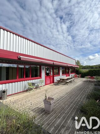  Immeuble � vendre 374 m�