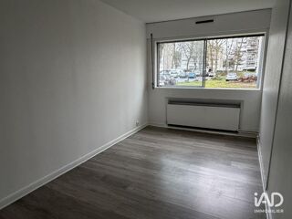  Appartement à louer 4 pièces 79 m²