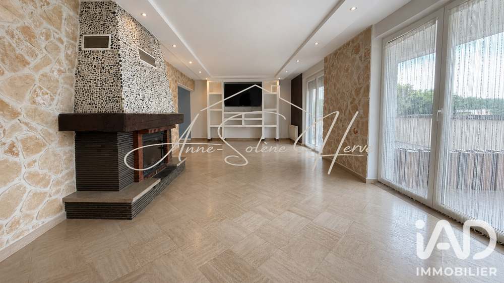 Location Maison/villa 10 pièces