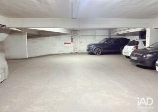  Parking / Garage à louer 10 m²