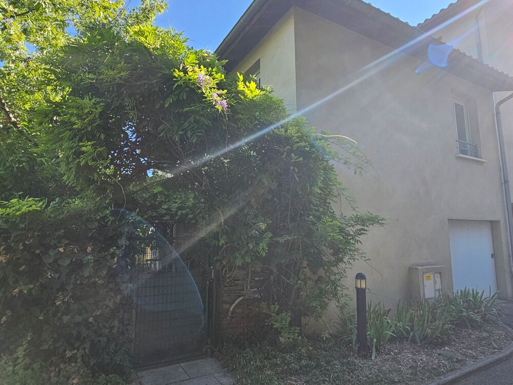 Vente Appartement CALUIRE – Maison- DUPLEX FAMILIAL AVEC JARDIN, GARAGE ET PARKING Caluire-et-cuire