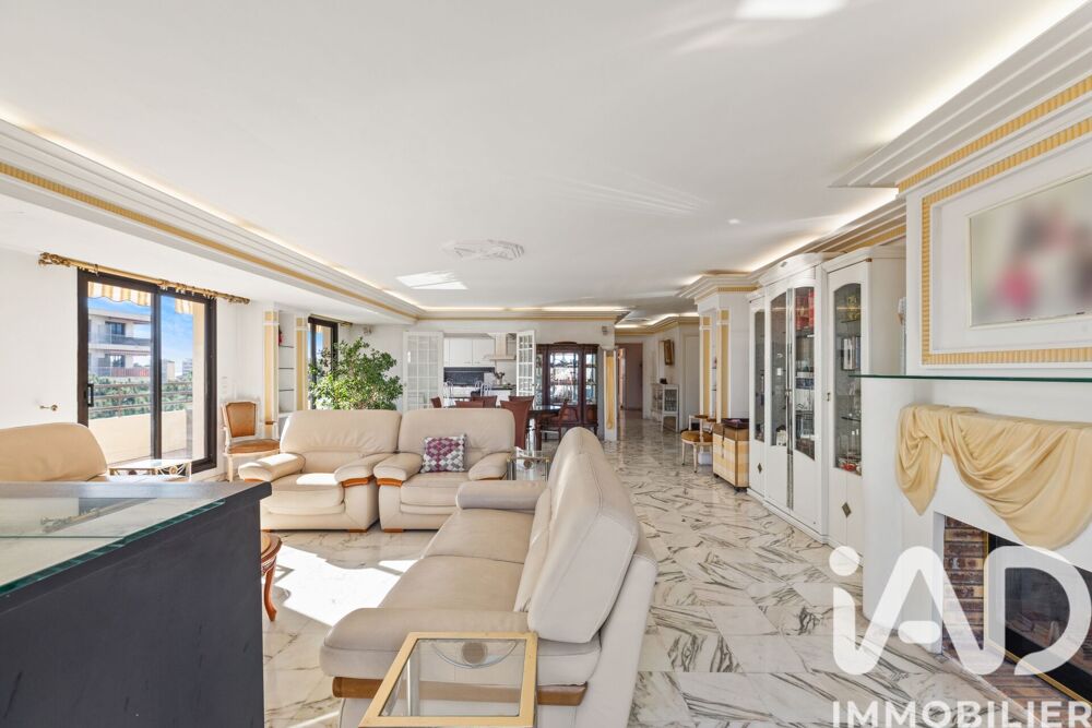 à vendre  Appartement Cagnes-sur-Mer (06800)