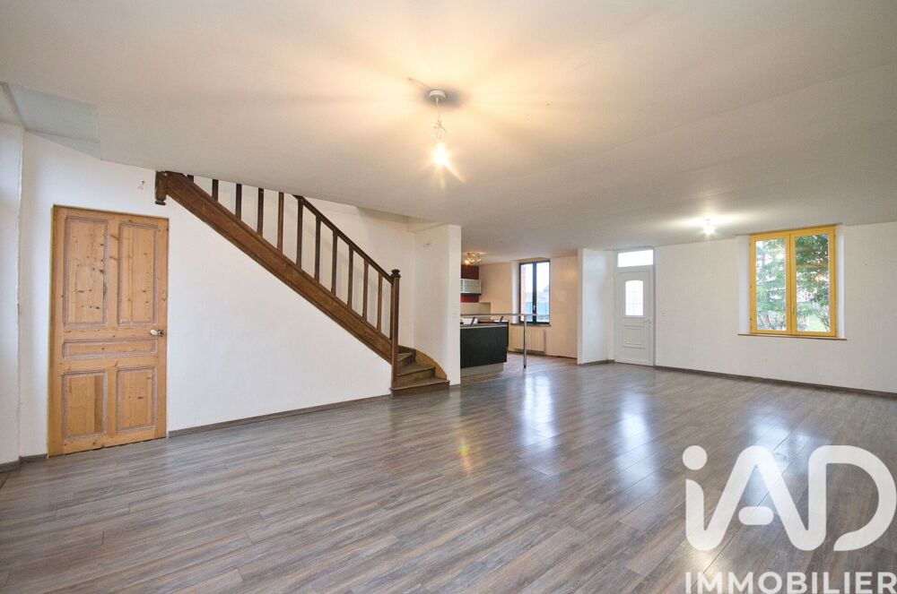 Maison 5 pièces 212 m² · à Cernay-en-Dormois · 212 m² · 124 000 €