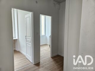  Appartement à louer 3 pièces 91 m²