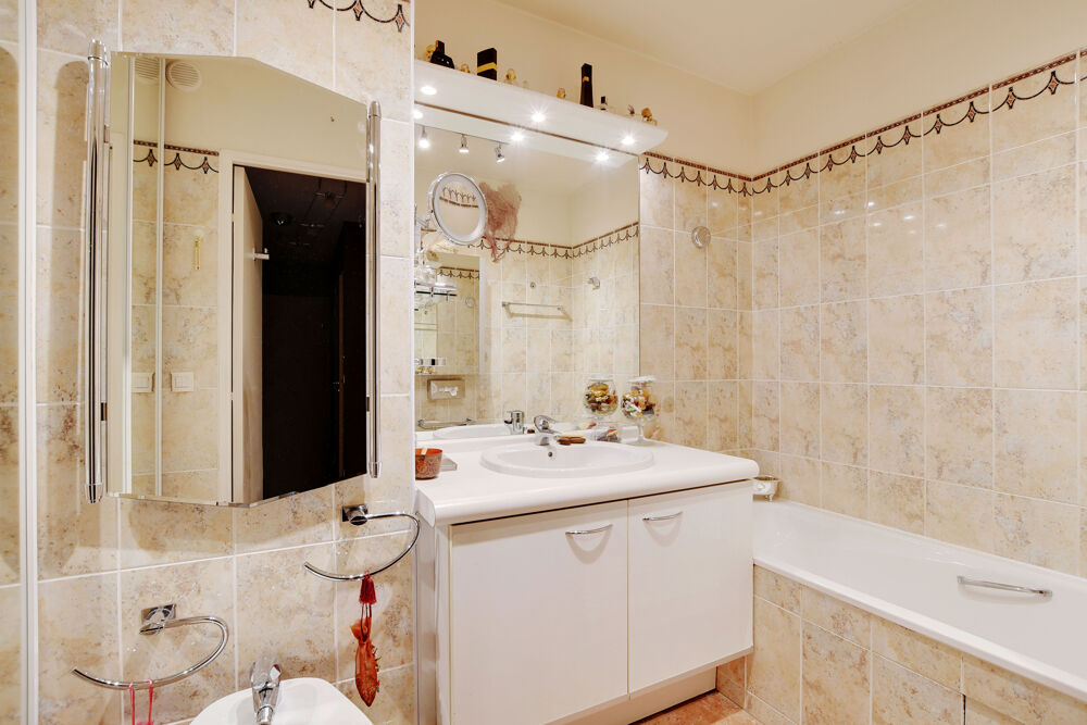 à vendre  Appartement Montreuil (93100)