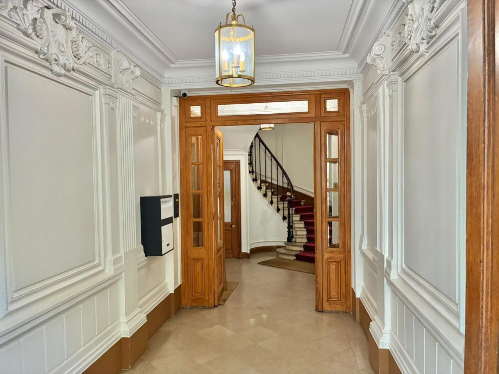 Vente Appartement 2 pièces avec balcon à quelques minutes de la gare de Lyon Paris 12