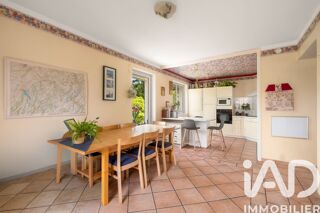  Maison � vendre 9 pi�ces 260 m�