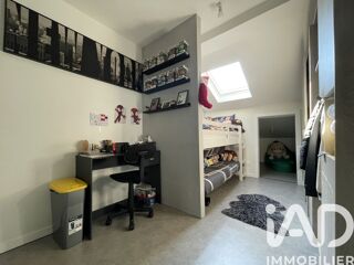  Immeuble à vendre 357 m²