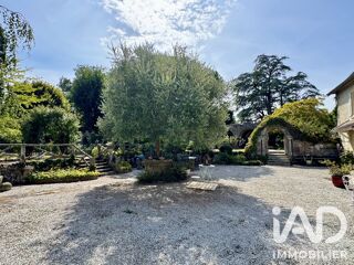  Maison à vendre 14 pièces 370 m²
