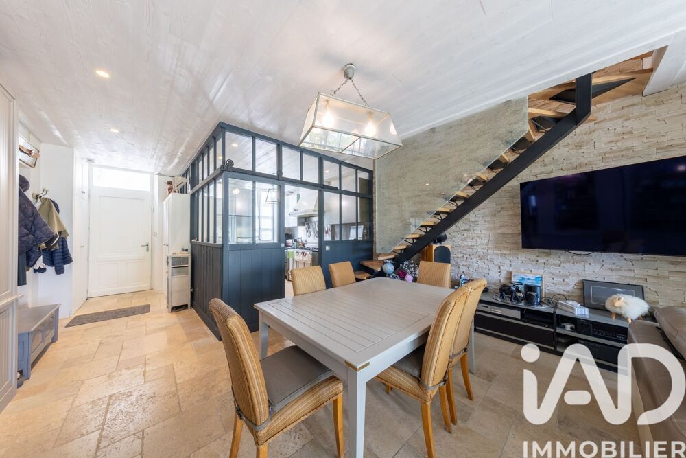 � vendre  Maison Saint-Martin-de-R� (17410)