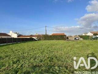  Terrain à vendre 890 m²