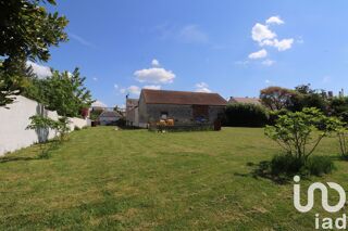  Maison à vendre 15 + pièces 330 m²